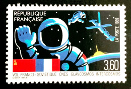 1989 FRANCE N 2571 - VOL FRANCO-SOVIETIQUE CNS GLAVCOSMOS INTERCOSMOS - NEUF** - Neufs