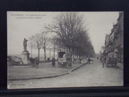 60369 . COMPIEGNE . LE BOULEVARD DU COURS ET LA STATUE DU MAJOR OTHENIN . 1918 . ATTELAGE - Compiegne