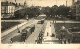 TOURS LA PLACE DU PALAIS DE JUSTICE AVENUE DE GRAMMONT ET L'HOTEL METROPOLE - Tours