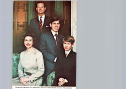 Her Majesty Queen Elizabeth II, Prince Philip, Prince Andrew, Prince Edward - Königshäuser