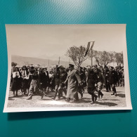 Foto Il Federale Antonio Lacava Durante La Premiazione Dei Concorsi Agrari - L'Aquila 19/01/1943 - Europa