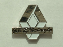 PIN'S RENAULT - GARAGE E. VERHAEGHE - Renault