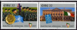 Ireland Anniversary Of State 1922 1997 Serie Of 8 Stamps Police Music Army Hurling - Hojas Y Bloques