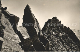 12010419 Saas Grund Jaegigrat Grosser Gendarm Weissmies Huette Walliser Alpen Sa - Other & Unclassified