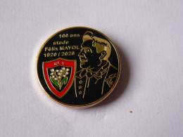 Pins SPORT RUGBY FELIX MAYOL 100 ANS HOMMAGE CHANTEUR DONNATEUR NEUF - Rugby