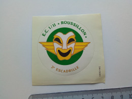 Autocollant Sticker  Collection Militaire Militaria Insigne Avion Aviation 2 Eme Escadrille Roussillon (bazarcollect28) - Stickers