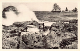 Guadeloupe - SAINT-FRANÇOIS - Pointe Des Châteaux - Effets De Lames - Ed. P. Candalen 82 - Autres & Non Classés