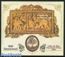 India 2006 Sandalwood S/s, Mint NH, Nature - Various - Elephants - Trees & Forests - Scented Stamps - Nuevos