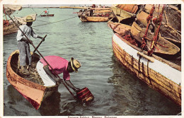 Bahamas - NASSAU - Sponge Fishing - Publ. W. R. Saunders 30 - Bahama's