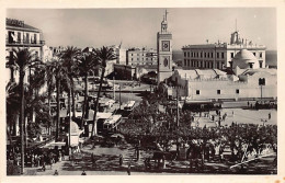 ALGER - Place Du Gouvernement Et La Régence - Alger