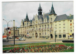 Charleville Mezieres - 1977 - Simca 1000 - Hôtel De Ville - N°1810  # 5-24/15 - Charleville