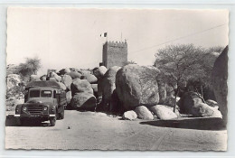 Niger - ZINDER - Le Fort Cazemajou Et Ses Rochers - Ed. Chiaverini 3160 - Níger