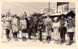 Österreich - Fieberbrunn (T) Kinder Auf Skiern Verkleidet Für Den Karneval - Fieberbrunn