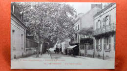CPA (71) Le Creusot.  Rue Saint Laurent. (8A.050) - Le Creusot