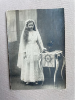 1917 - Originele Foto - Photo Originale / LELICHOT Yvonne (13 Jaar Oud - 13 Ans) / 9 X 12,5 Cm. - Personnes Identifiées