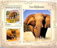 Guinea, Republic 2017 Elephants S/s, Mint NH, Nature - Animals (others & Mixed) - Elephants - Sonstige & Ohne Zuordnung
