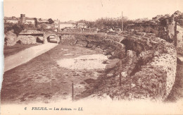 83-FREJUS-N°T2401-B/0337 - Frejus