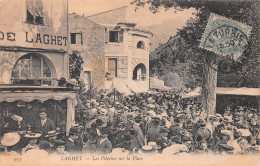 LAGHET (Alpes-Maritimes) Par La Trinité - Les Pèlerins Sur La Place - Voyagé 1907 (2 Scans) - Autres & Non Classés