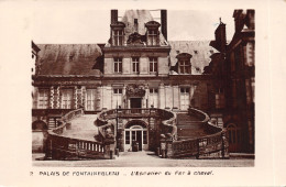 77-FONTAINEBLEAU-LE PALAIS-N°T2406-H/0187 - Fontainebleau