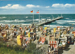 AK 211824 GERMANY - Timmendorfer Strand - Strand Mit Seebrücke - Timmendorfer Strand