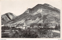 [05] VEYNES - Quartier De L'église - A Gauche Le Mont Aurouze, Les Égarés Cpsm PF 1948 ♥♥♥ - Other & Unclassified