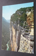 Les Gorges Du Verdon - Ici, Le Belvédère De L'Escales Sur Le Couloir Samson - Editions Photoguy, Nice - Autres & Non Classés