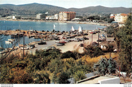 [83]LE LAVANDOU -UN COIN DU PORT-GRAND-HÔTEL- LOGIS DE LA MER-BEAU-RIVAGE-RÉSIDENCE BEACH Cpsm ± 1950 ♦♦♦ - Le Lavandou