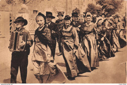 [43] TENCE  -  Fête Des Félibres - Costumes Régionaux- CPSM  GF 1945 Édit. BERTHEAS ♠♠♠ - Autres & Non Classés