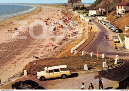 [50] DONVILLE-LES-BAINS (Manche)  La Plage - Automobile 404 Peugeot Break - CPSM  GF ± 1970 ♥♥♥ - Autres & Non Classés