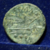 80  -  BONITO  CUADRANTE  DE  JANO - SERIE SIMBOLOS -   MARIPOSA  - MBC - Republiek (280 BC Tot 27 BC)