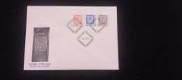 C) 1975. FINLAND. FDC. COAT OF ARMS. MULTIPLE STAMPS. XF - Other & Unclassified