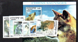 CAMBODIA - 2001- WOLVES & FOXES SET OF  6 + SOUVENIR SHEET  MINT NEVER HINGED - Camboya