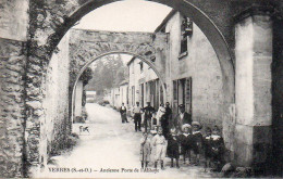 4V4Sb   91 Yerres Ancienne Porte De L'Abbaye En TBE - Yerres
