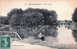 94* BRY S/MARNE   Ile D Amour       RL45,0467 - Bry Sur Marne