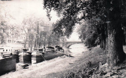 94* CHARENTON  LE PONT  Chalands Sur Le Canal (CPSM 9x14cm)     RL45,0701 - Charenton Le Pont