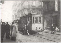 CPSM "AMIS DU RAIL DU FOREZ" . TRAMWAYS DE ST-ETIENNE - LIGNE DORIAN-LE ROND-POINT - MOTRICE T.E., RUE MICHELET EN 1949 - Tramways