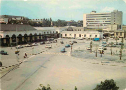 Trains - Gares Sans Trains - Rennes - La Place De La Gare - Automobiles - CPM - Voir Scans Recto-Verso - Bahnhöfe Ohne Züge