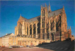 57 - Metz - La Cathédrale Saint Etienne - Vue De La Place De Chambre - Automobiles - Carte Neuve - CPM - Voir Scans Rect - Metz