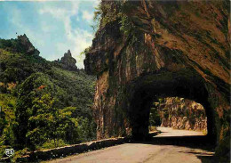 48 - Les Gorges Du Tarn - Un Des Curieux Aspects De La Route Du Rozier Aux Vignes - Se Détachant Dans Un Beau Ciel De Nu - Gorges Du Tarn