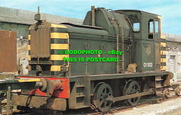 R467636 Class 01 Diesel Shunter No. 01 002. Stands At Holyhead Breakwater In May - Monde