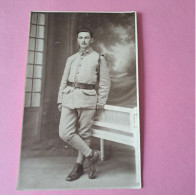 121ème Régiment D'Infanterie - Montluçon - Soldat Pose Photographe Vincent à Montluçon - Guerre, Militaire