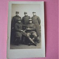 152ème Régiment D'Infanterie - Gérardmer Et Bruyères (88) - 5 Soldats Posent Chez Le Photographe - War, Military
