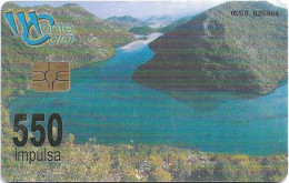 Montenegro - Telecom - Landscape, Gem5 Red, 06.2002, 550Units, 30.000ex, Used - Montenegro