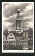 AK Hamburg-Neustadt, St. Michaeliskirche, Der Michel über Der Altstadt  - Mitte