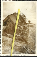 MIL 521 0524 WW2 WK2 ENGIN DETRUIT SOLDATS ALLEMANDS TOMBE SOLDAT FRANCAIS 1940 - Guerre, Militaire