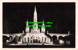 R500137 Lourdes. La Basilique Illuminee. Photo Quinault. RP. 1952 - World