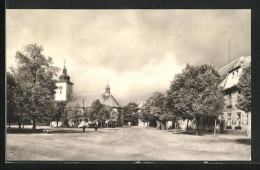 AK Lenesice, Ortspartie Mit Kirche  - Tchéquie