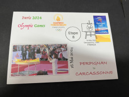 17-5-2024 (5 Z 17) Paris Olympic Games 2024 - Torch Relay (Etape 8) In Carcassonne (16-5-2024) With OLYMPIC Stamp - Zomer 2024: Parijs