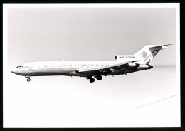 Fotografie Flugzeug Boeing 727, Passagierflugzeug Der National  - Aviazione
