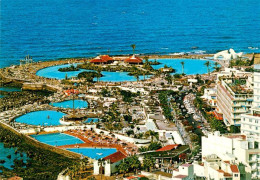 73946715 Puerto-de-la-Cruz_Tenerife_ES Piscinas Y Lago Artificial Hoteles Vista  - Autres & Non Classés